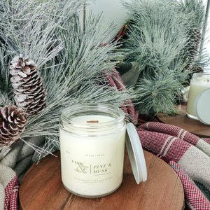 pine & musk candle