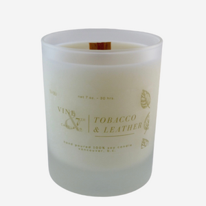 tobacco & leather candle